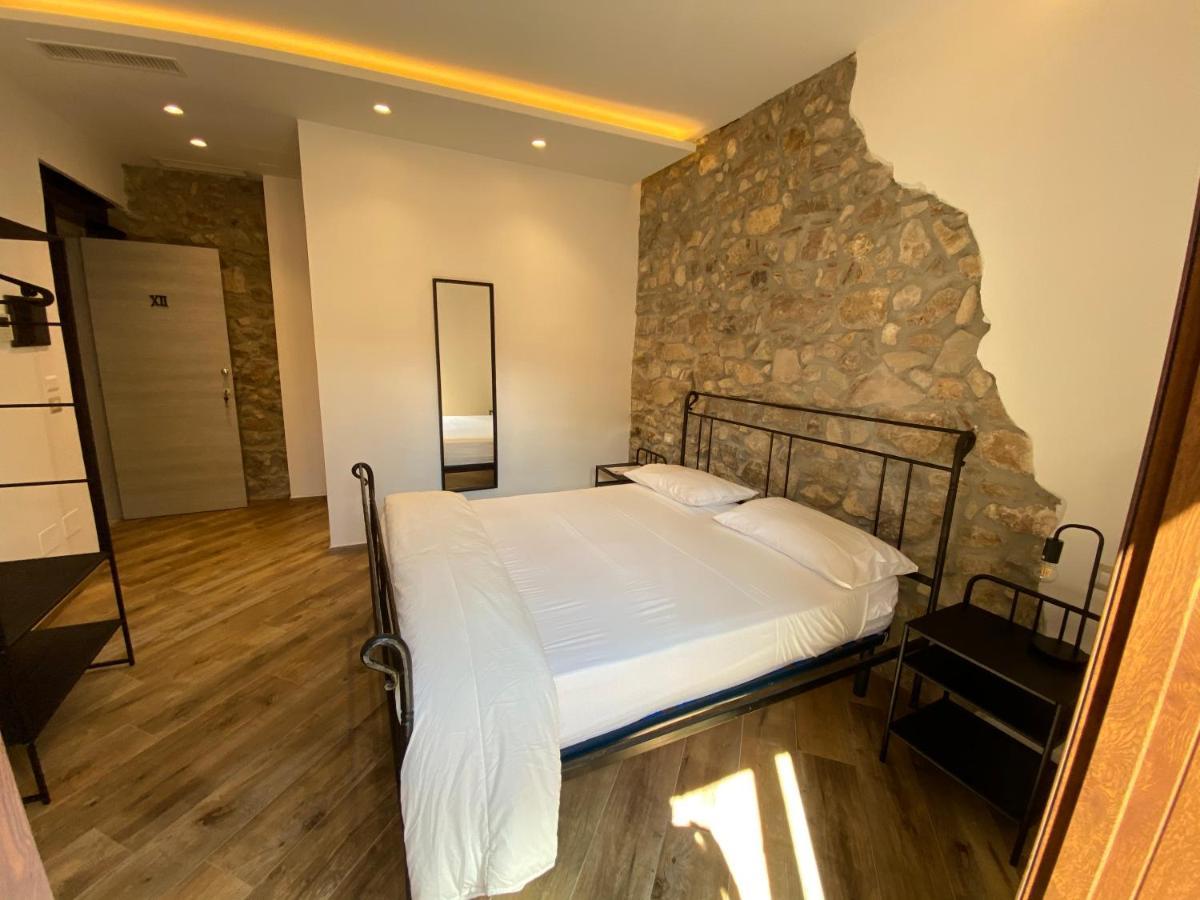 L'Orologio Bed & Breakfast カプチオ・パエストゥム エクステリア 写真