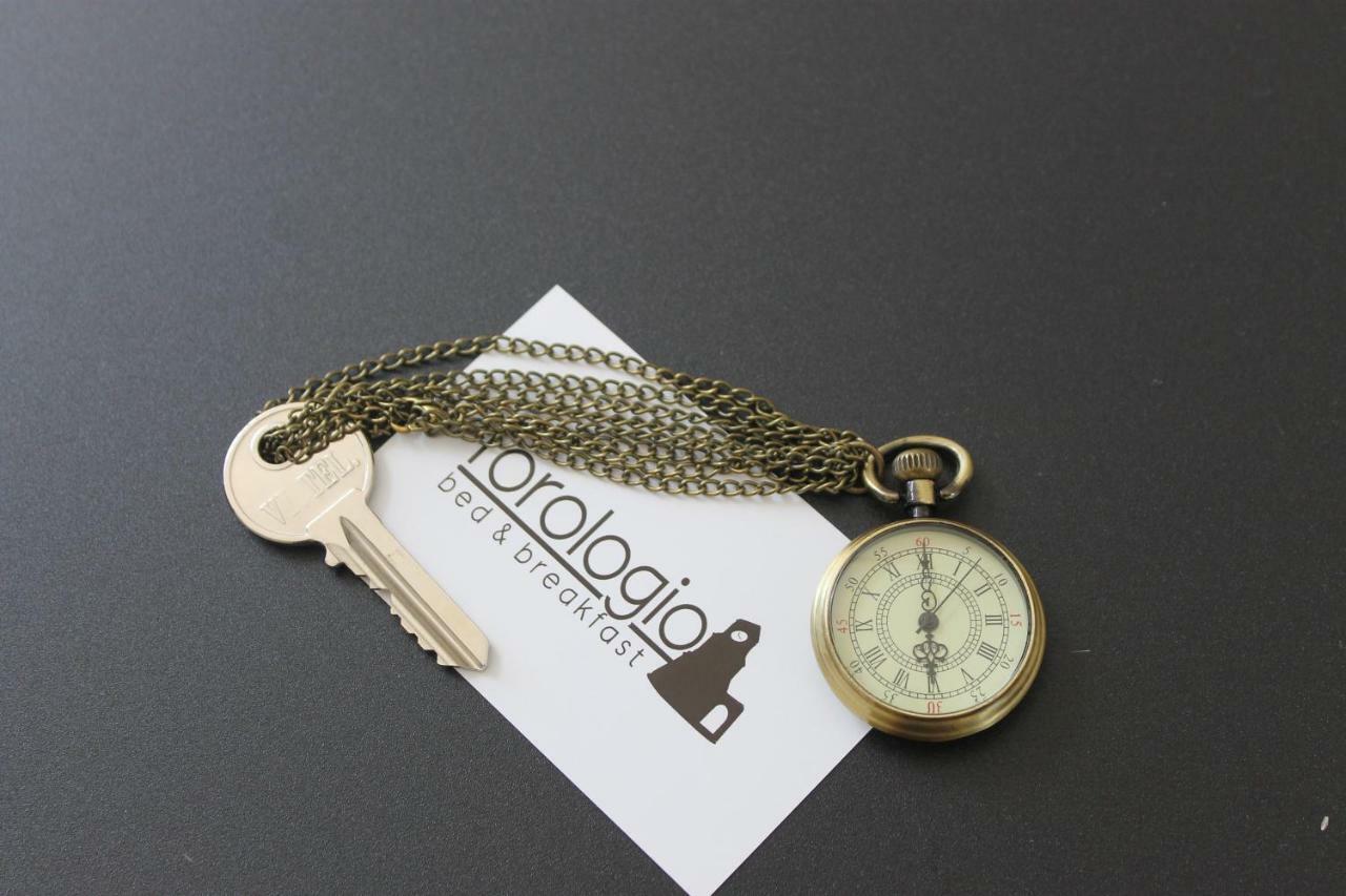 L'Orologio Bed & Breakfast カプチオ・パエストゥム エクステリア 写真